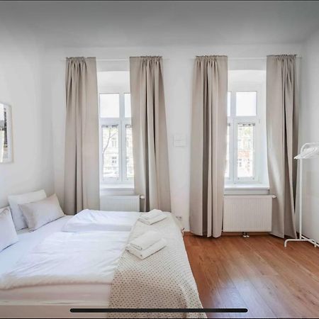 Apartments Next To Schoenbrunn Wien Exterior foto